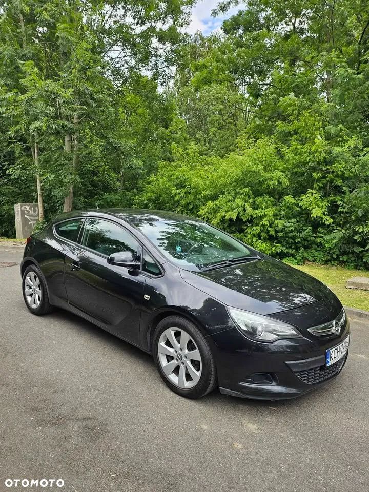 Opel Astra IV GTC 1.7 CDTI Sport S&S - 4