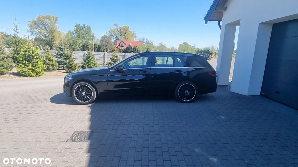 Mercedes-Benz Klasa C 220 d 9G-TRONIC - 8
