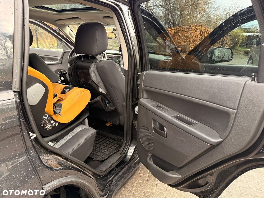 Jeep Grand Cherokee - 10