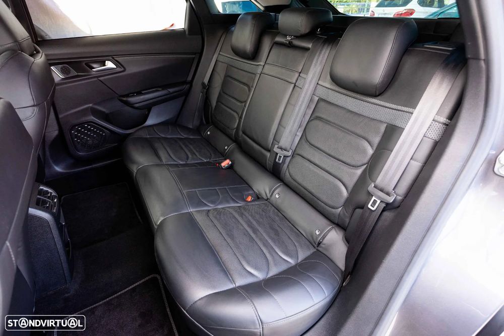 Citroën C5 X 1.6 PureTech Shine Pack EAT8 - 26