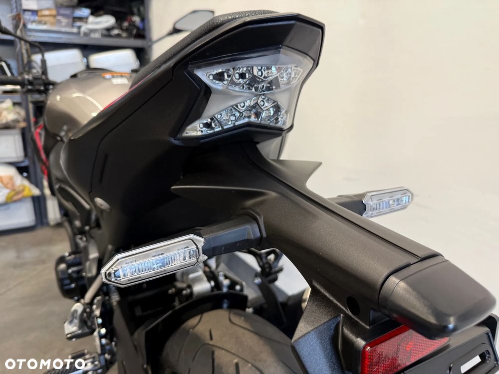 Kawasaki Z 900 - 31