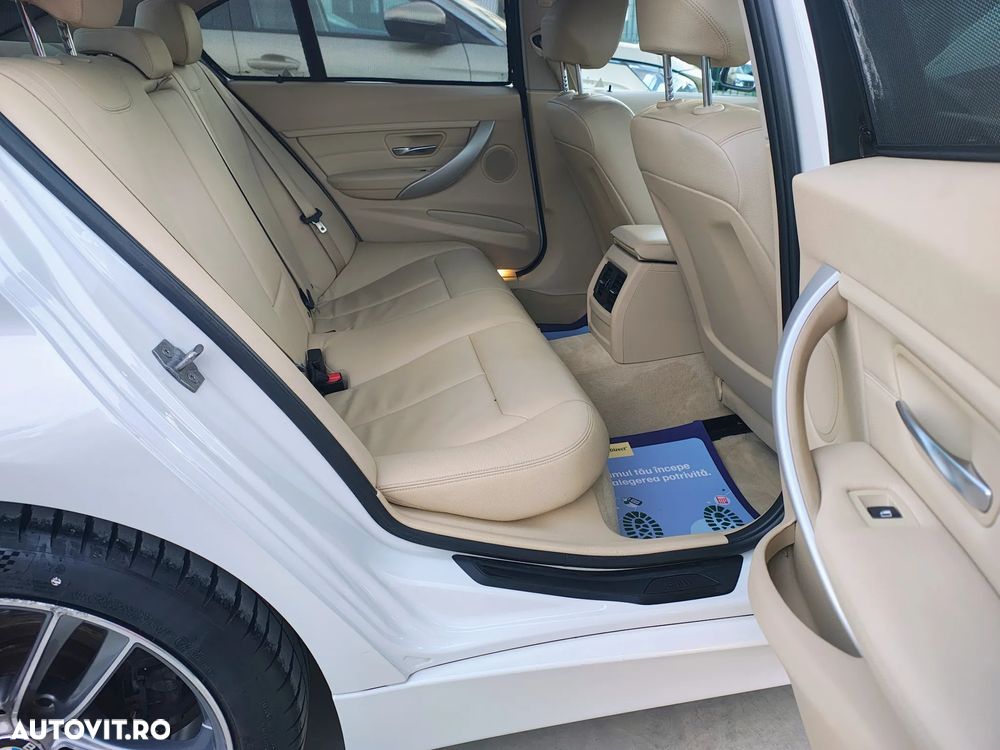 BMW Seria 3 320i Efficient Dynamics Edition Luxury Line - 6