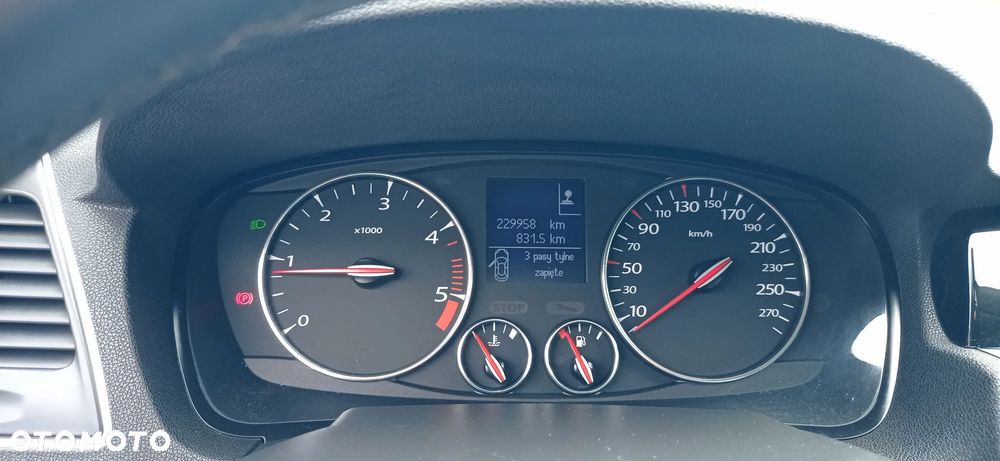 Renault Laguna dCi 150 FAP Bose - 5