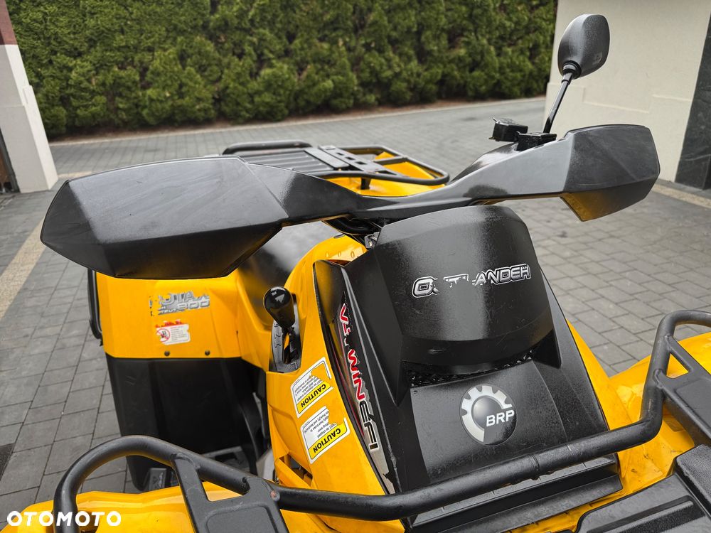 Can-Am Outlander - 12