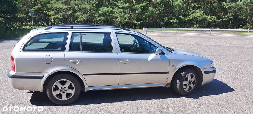 Skoda Octavia 1.9 TDI Ambiente - 6