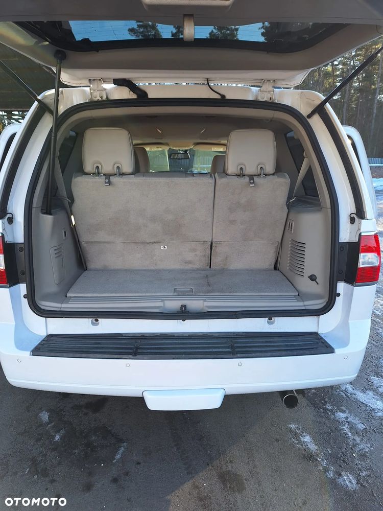 Lincoln Navigator 5.4 4x4 - 18