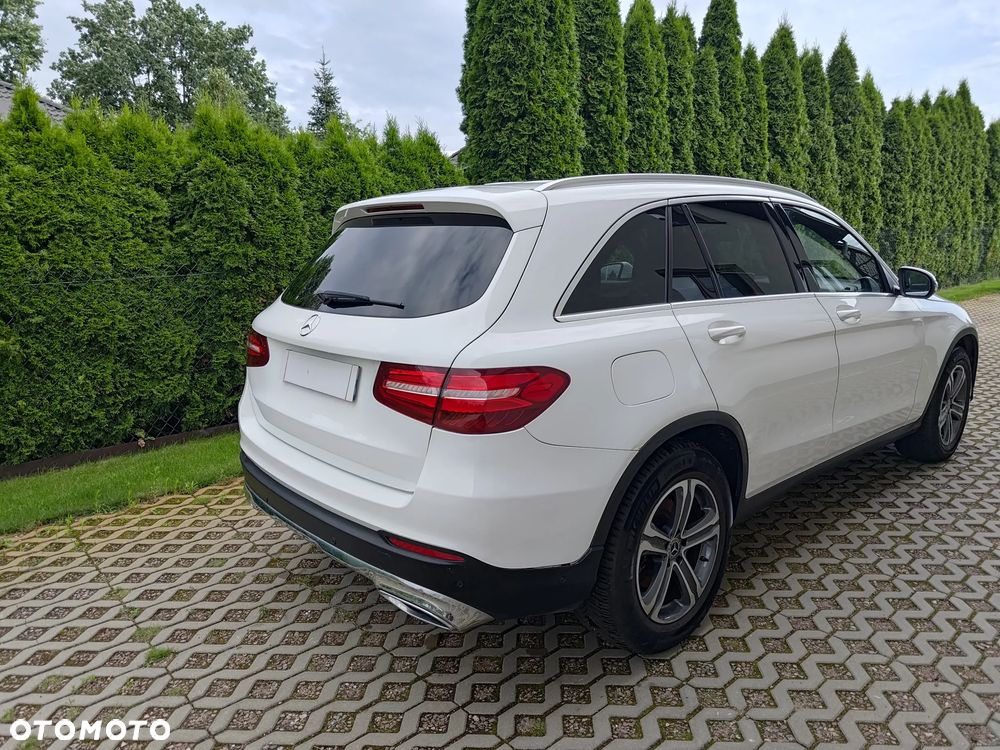Mercedes-Benz GLC - 6