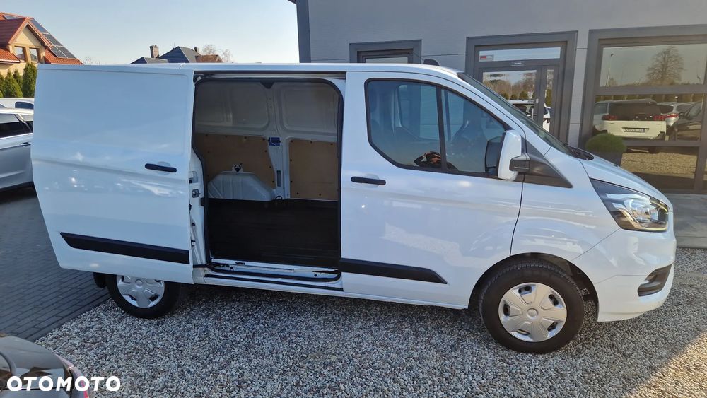 Ford TRANSIT CUSTOM - 30