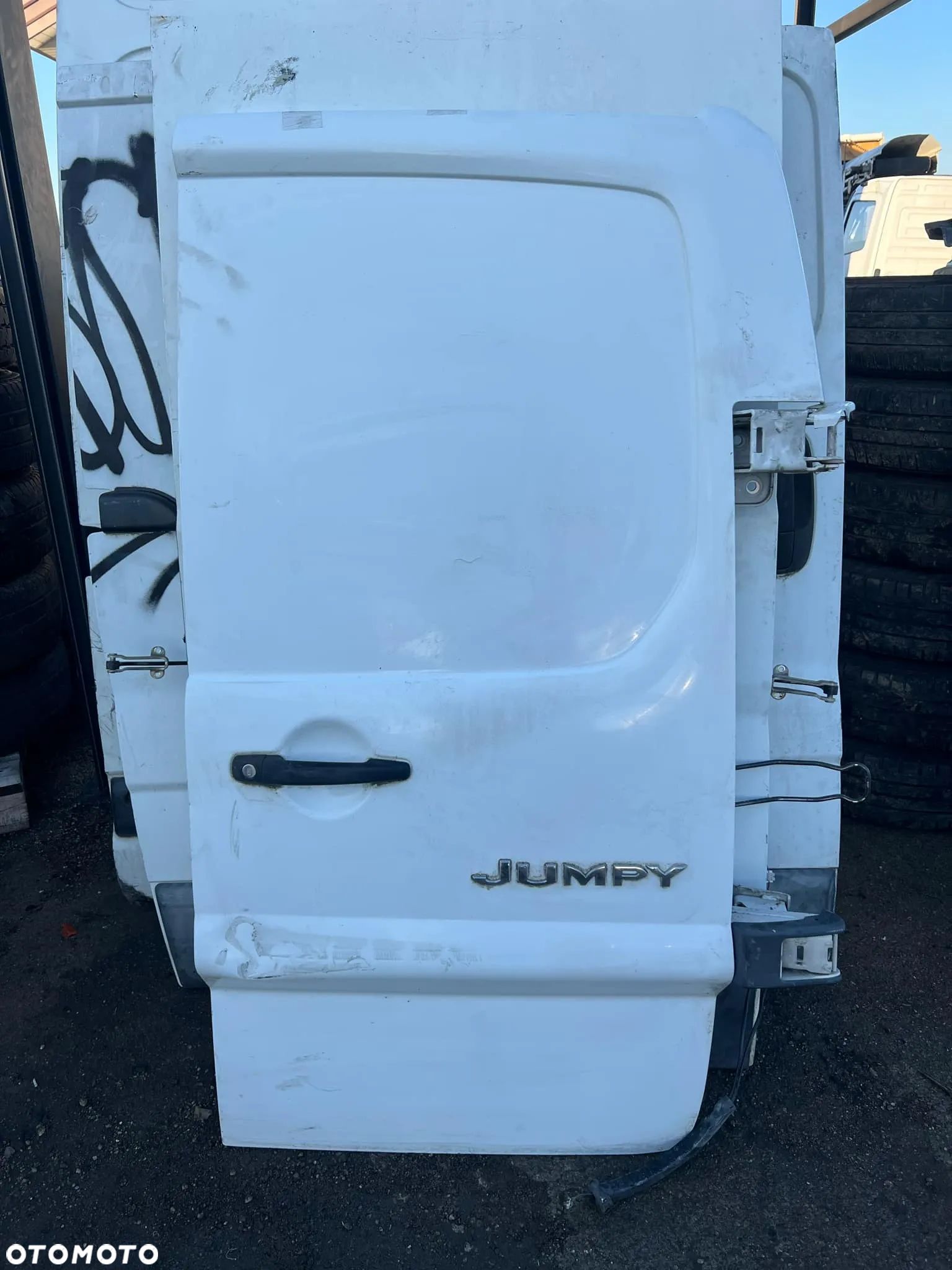 Citroen Jumpy II 2 Drzwi tylne prawe !! TYŁ PRAWY !! LEKKO USZKODZONE 2008r. - 1