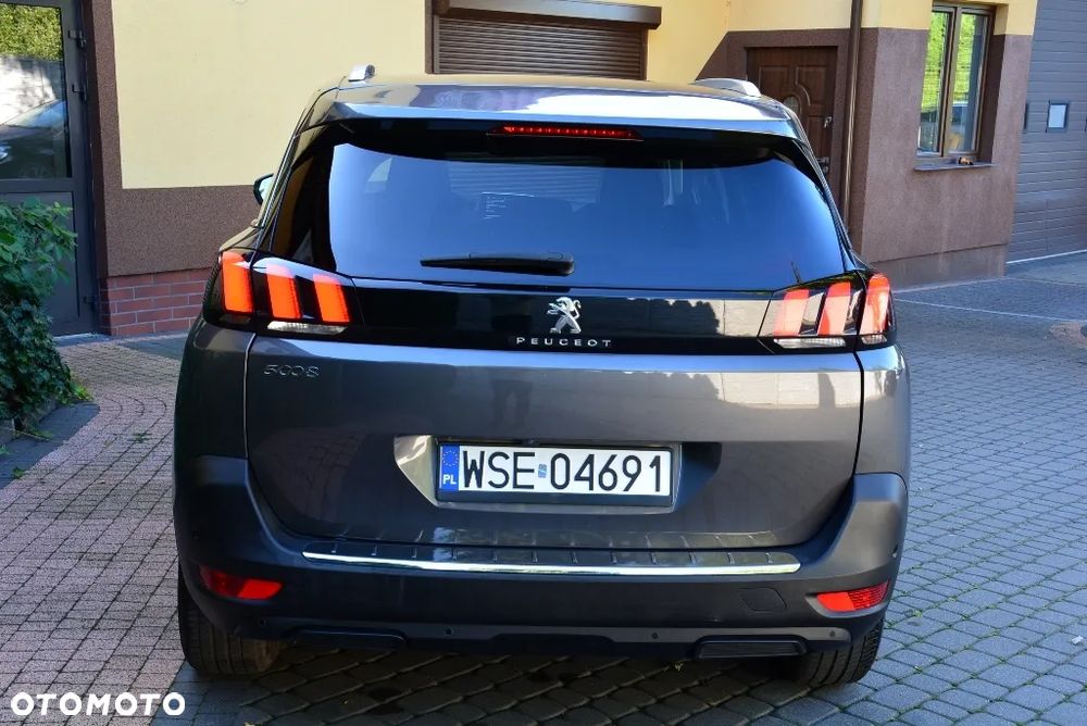 Peugeot 5008 1.6 BlueHDI Allure S&S EAT6 - 21
