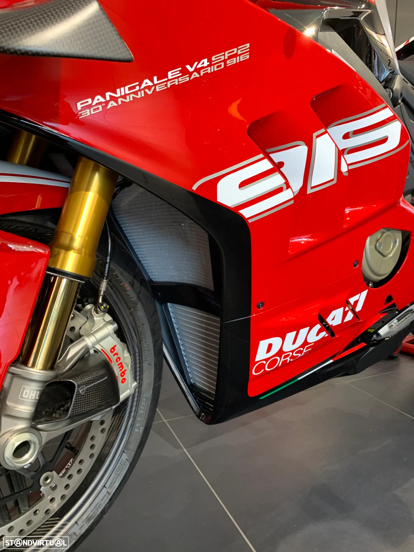 Ducati Panigale V4 SP2 30° Anniversario 916 (233/500) - 12