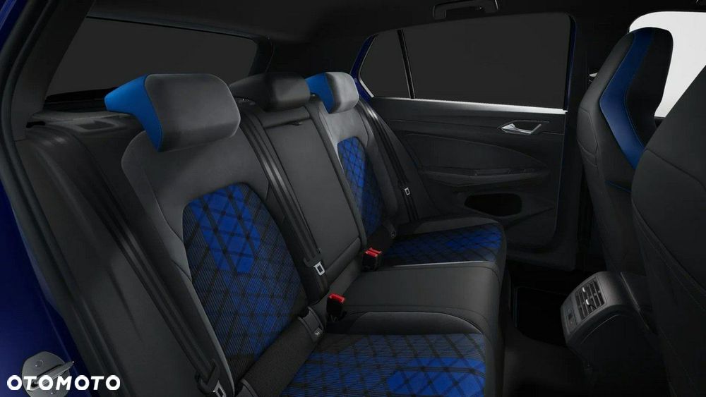 Volkswagen Golf - 14