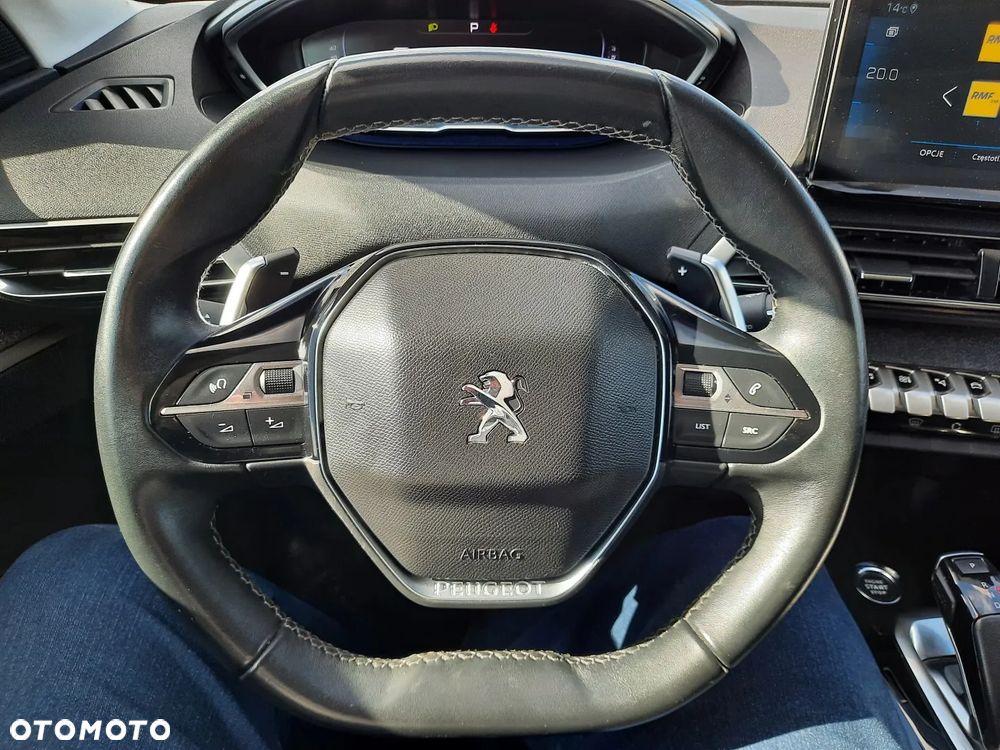 Peugeot 3008 1.5 BlueHDi Road Trip S&S EAT8 - 28