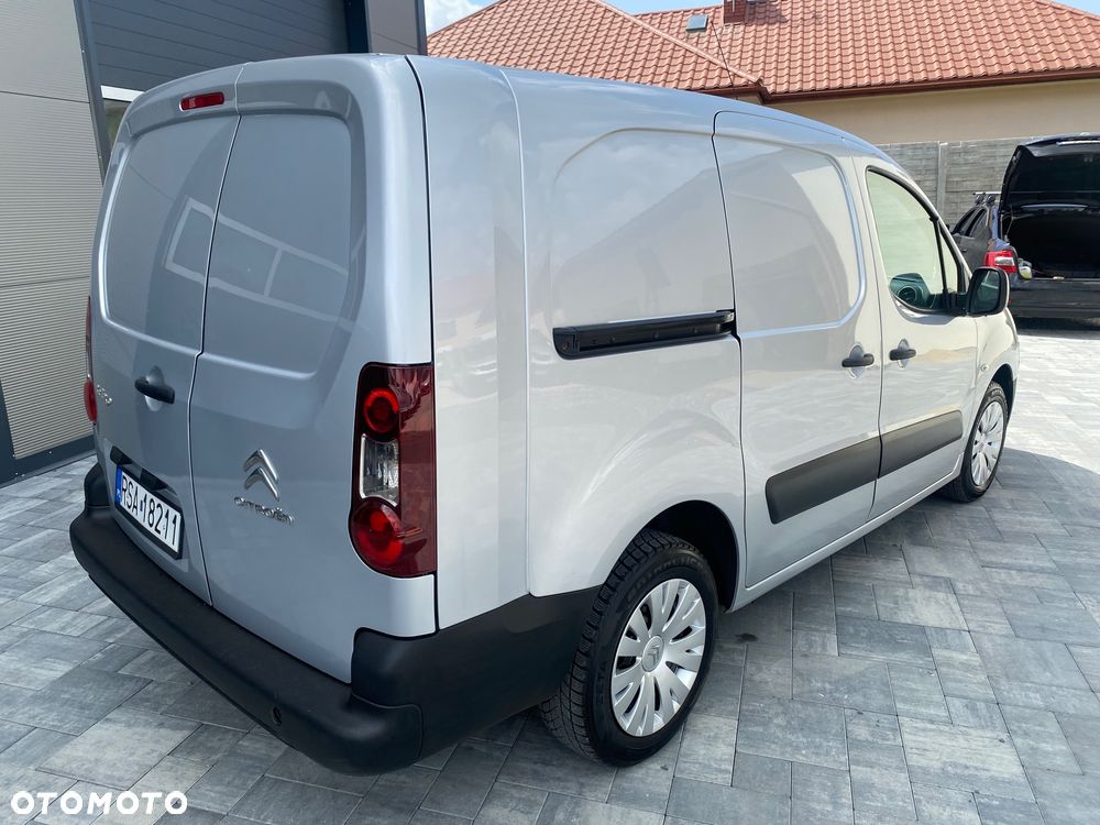 Citroën BERLINGO 1.6 HDI, MAX długi, 3-osobowy, klimatyzacja, zakupiony w salonie w Rzeszowie - 12