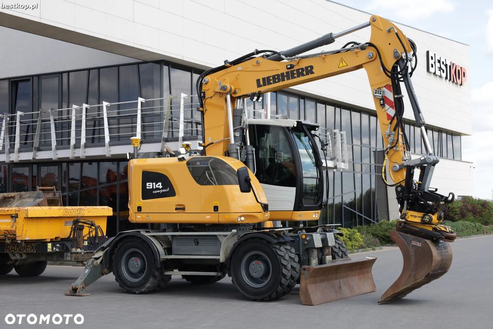 Liebherr A914 Compact - 2