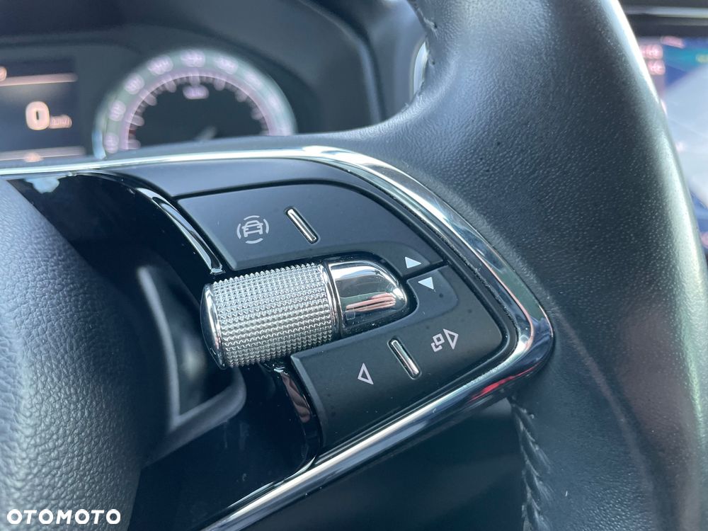 Skoda Karoq 1.5 TSI ACT Ambition - 31