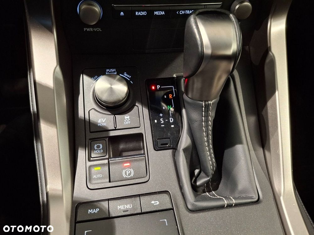 Lexus NX 300h Elegance AWD - 15