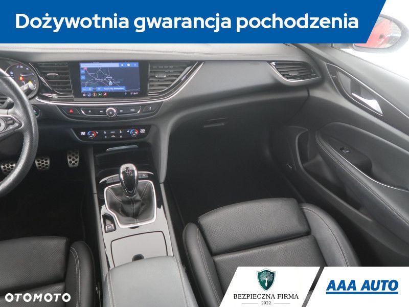 Opel Insignia - 10