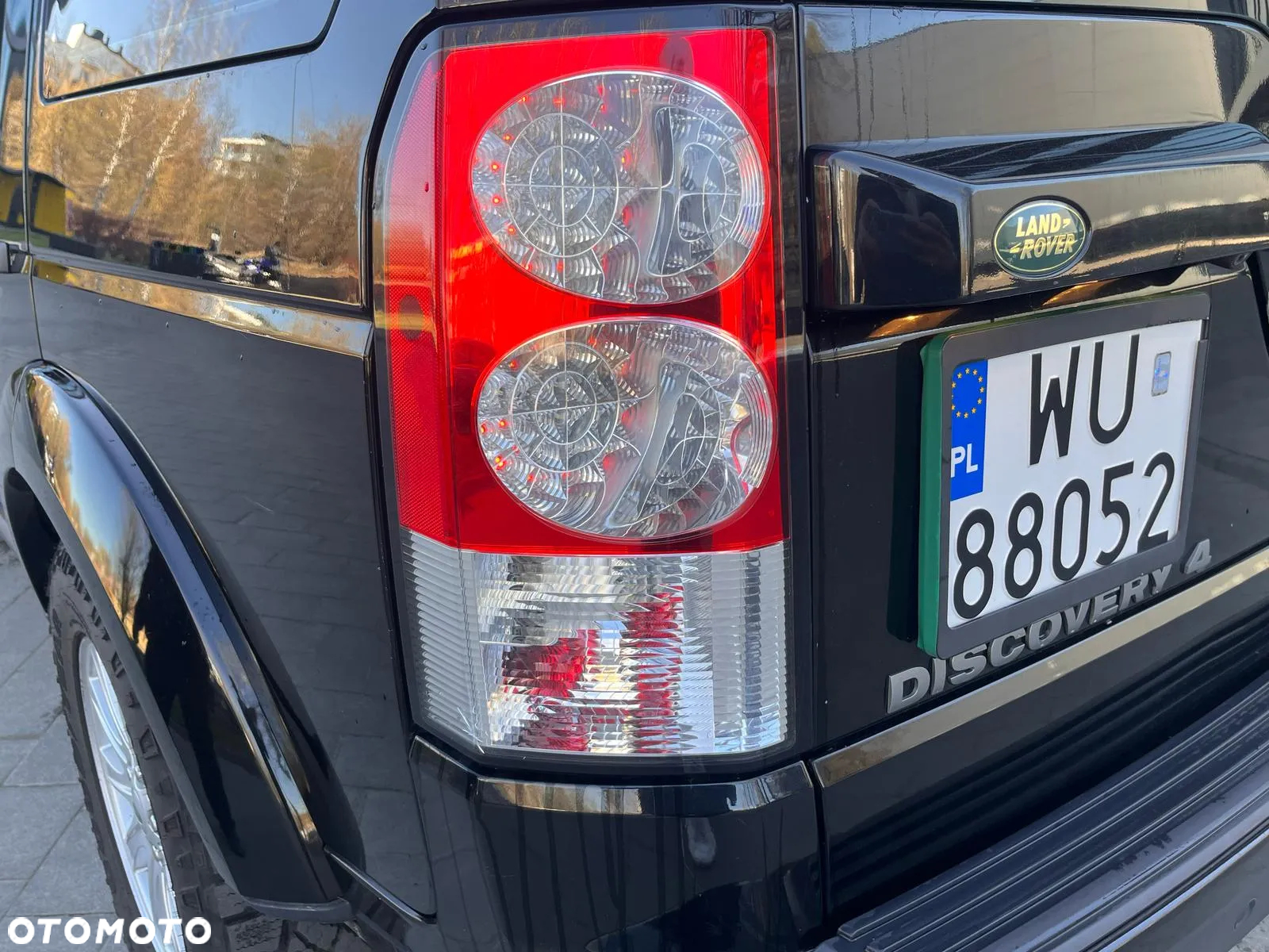 Land Rover Discovery IV 2.7D V6 HSE - 11