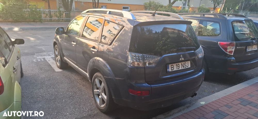 Mitsubishi Outlander 2.2 DI-D Instyle - 11