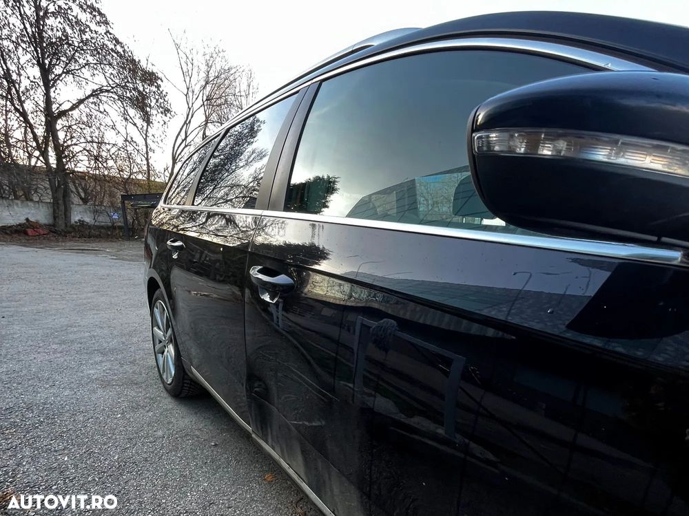 Volkswagen Passat Variant 2.0 TDI DSG BlueMotion Technology Comfortline - 8