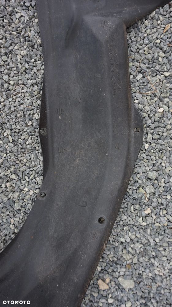 Mitsubishi Pajero IV 5D Long 3.2 DID oslona rury wlewu paliwa XR342827 - 3