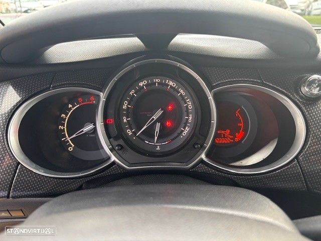 Citroën DS3 1.6 HDi Airdream Sport Chic - 3
