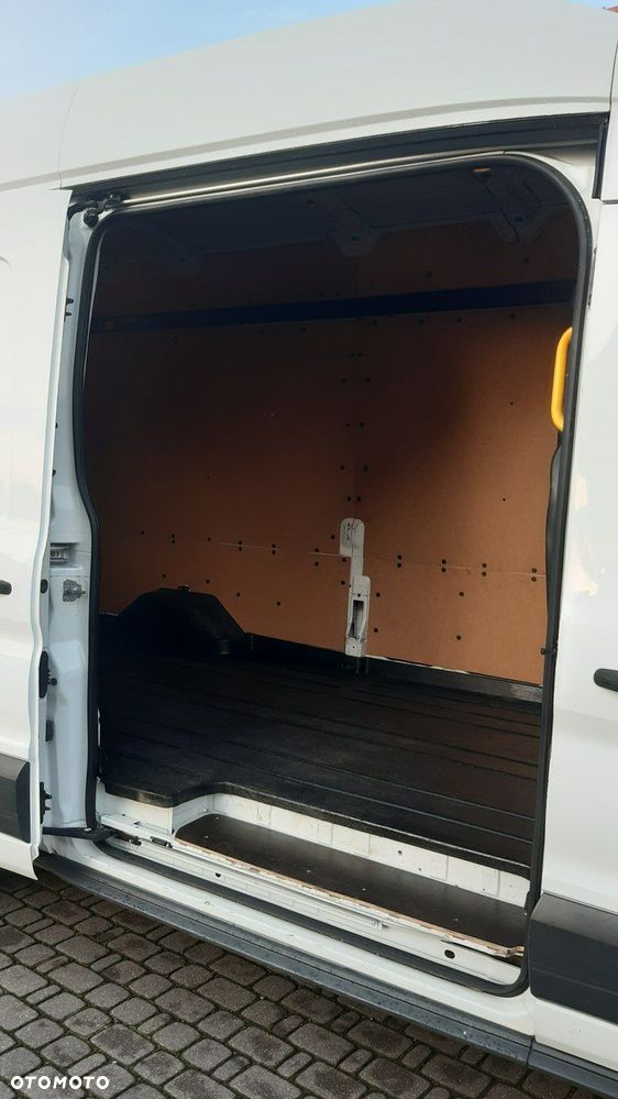 Ford Transit - 14