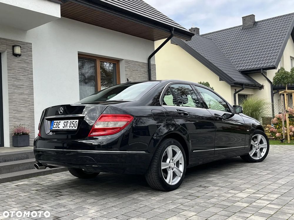 Mercedes-Benz Klasa C 200 7G-TRONIC Avantgarde Edition - 35
