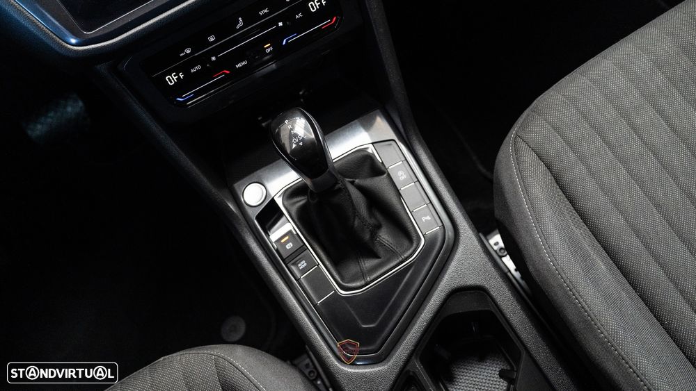 VW Tiguan Allspace 2.0 TDI Confortline DSG - 21