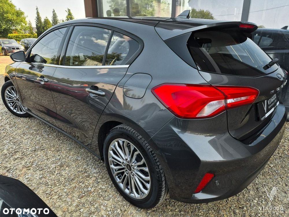 Ford Focus - 4