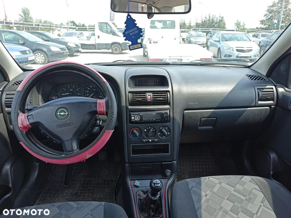 Opel Astra - 9
