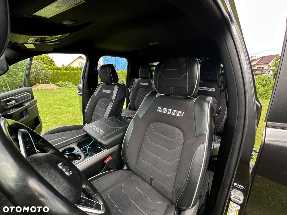 RAM 1500 5.7 Crew Cab Bighorn - 19