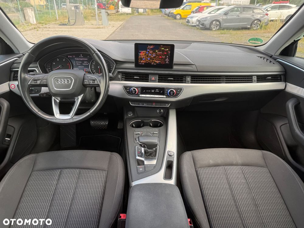 Audi A4 Avant 2.0 TDI ultra S tronic sport - 24