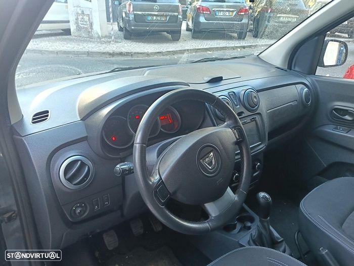 Dacia Lodgy TCe 115 Stepway - 14