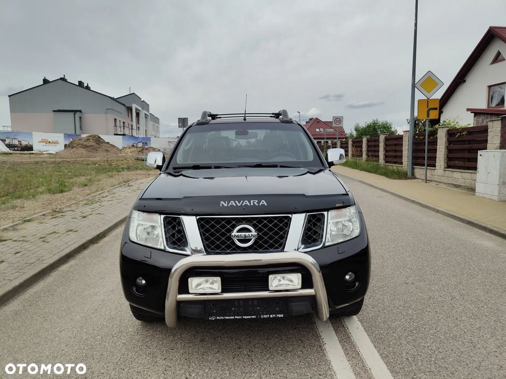 Nissan Navara 3.0 D V6 - 3
