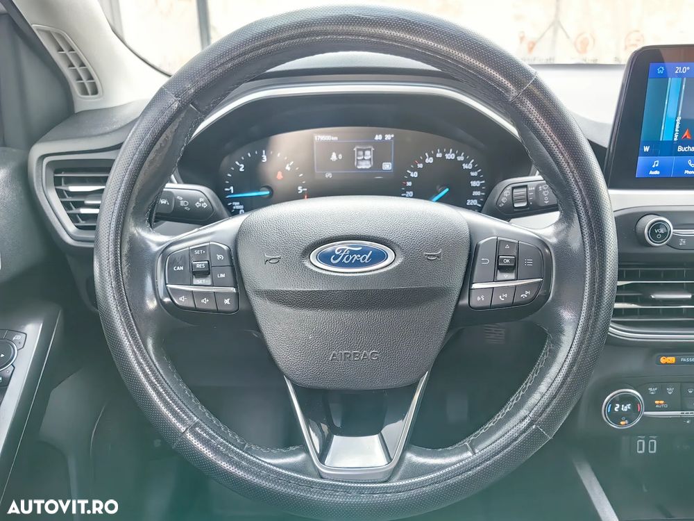 FORD Focus 2020 — imagine 20