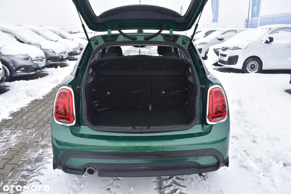 MINI Cooper Standard - 14