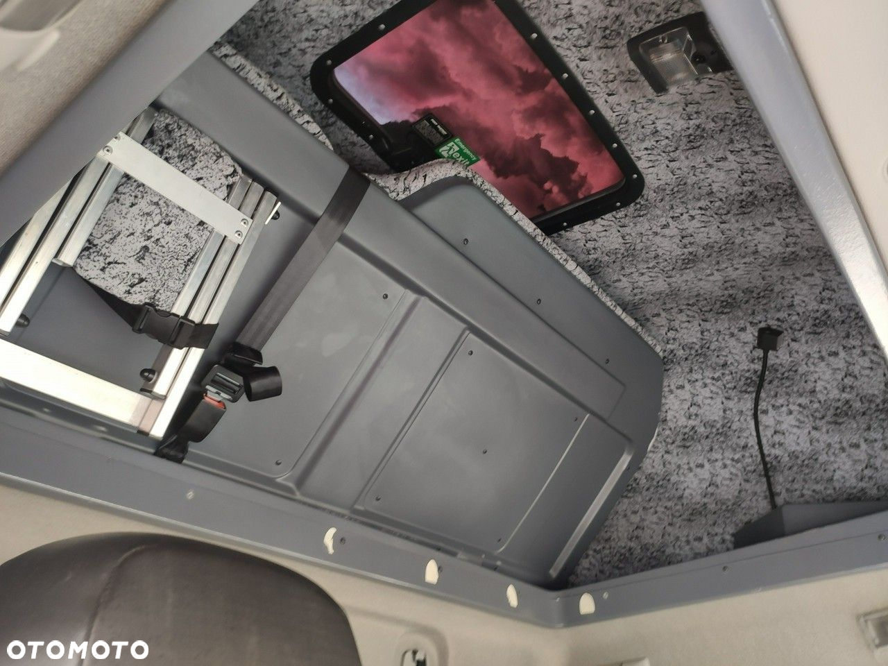 Renault D12.240 E6 Firana Tył Drzwi  Dach Zsuwany Długa 830cm - 34