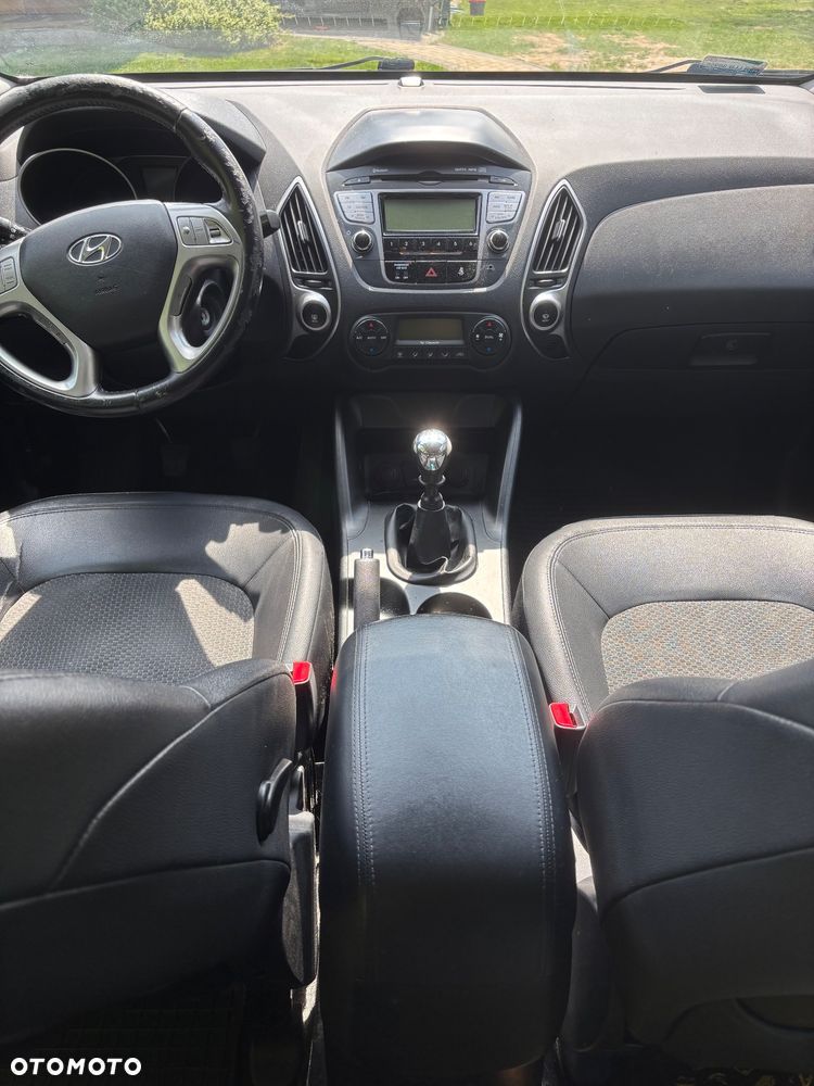 Hyundai Tucson 2.0 CRDi VGT 2WD GLS - 7