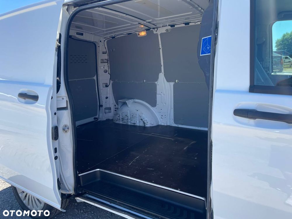 Mercedes-Benz Vito - 15