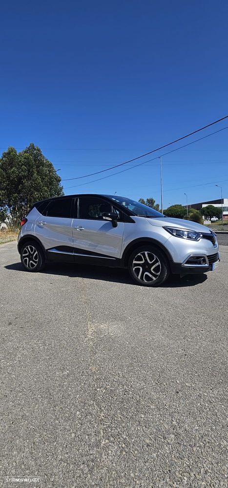 Renault Captur 1.5 dCi Exclusive - 2