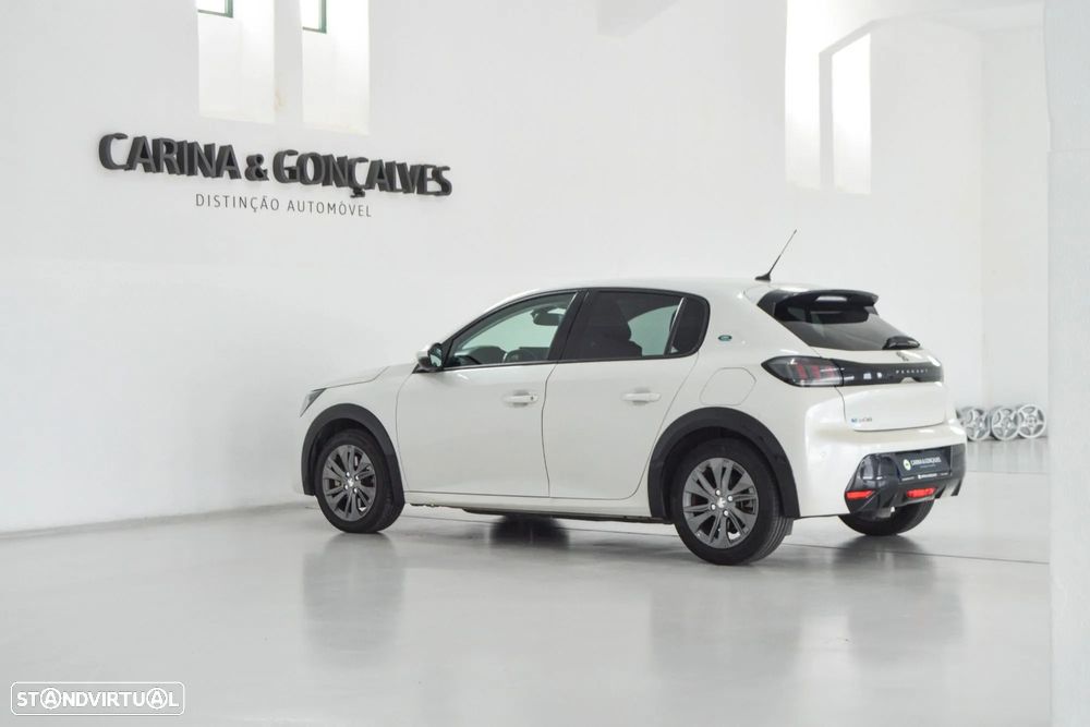 Peugeot e-208 50 kWh Allure Pack - 54