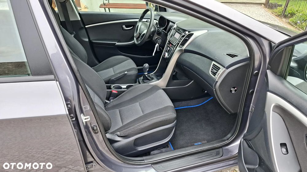 Hyundai i30 1.4 Trend - 29