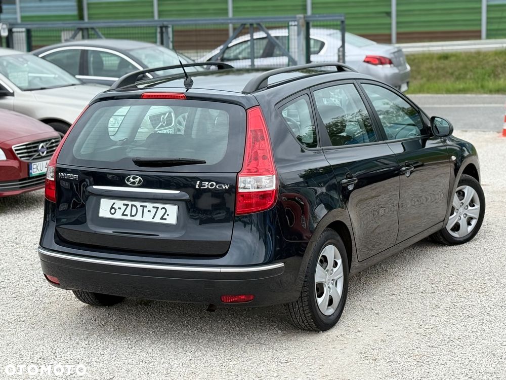 Hyundai i30 i30cw 1.4 Comfort - 14