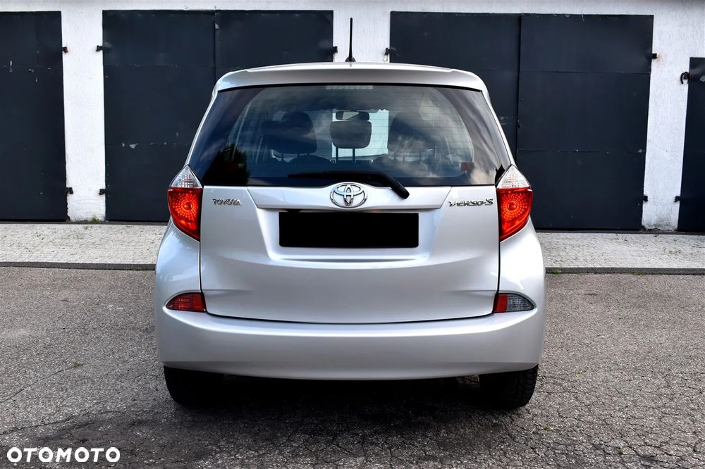 Toyota Verso S 1.33 VVT-i Start-Stop Life - 7