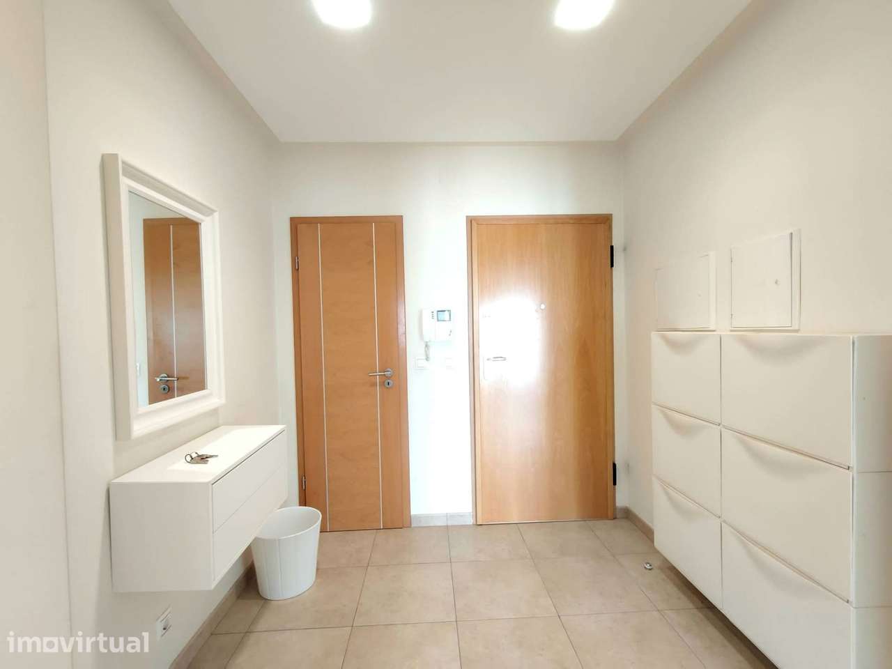 3 QUARTOS  p/ Raparigas - Estudantes -  Junto à Anil - Fac. Medicina - - Grande imagem: 4/17