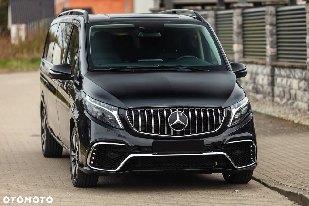 Mercedes-Benz Klasa V 300 d extralang 4Matic 9G-TRONIC Avantgarde - 7