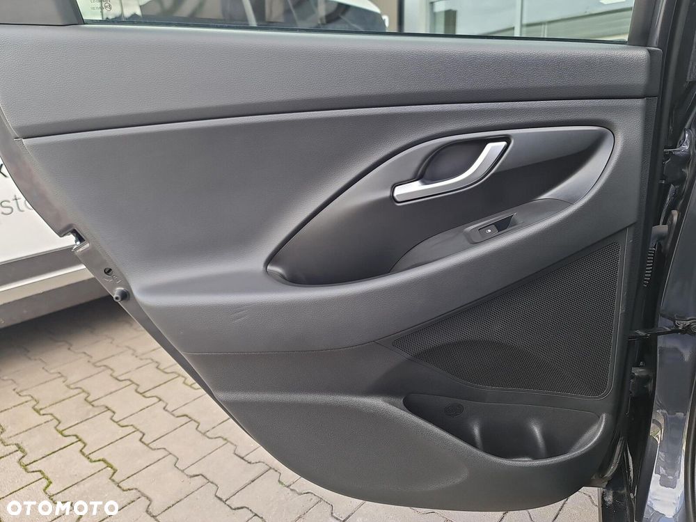 Hyundai i30 1.0 T-GDI Smart DCT - 31