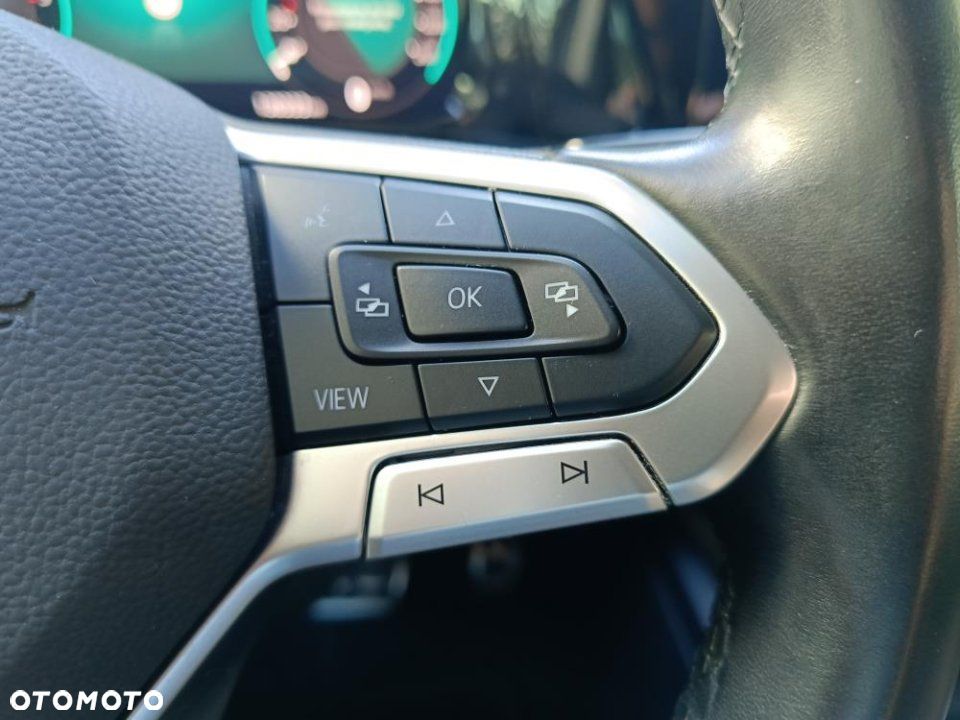 Volkswagen Golf - 13
